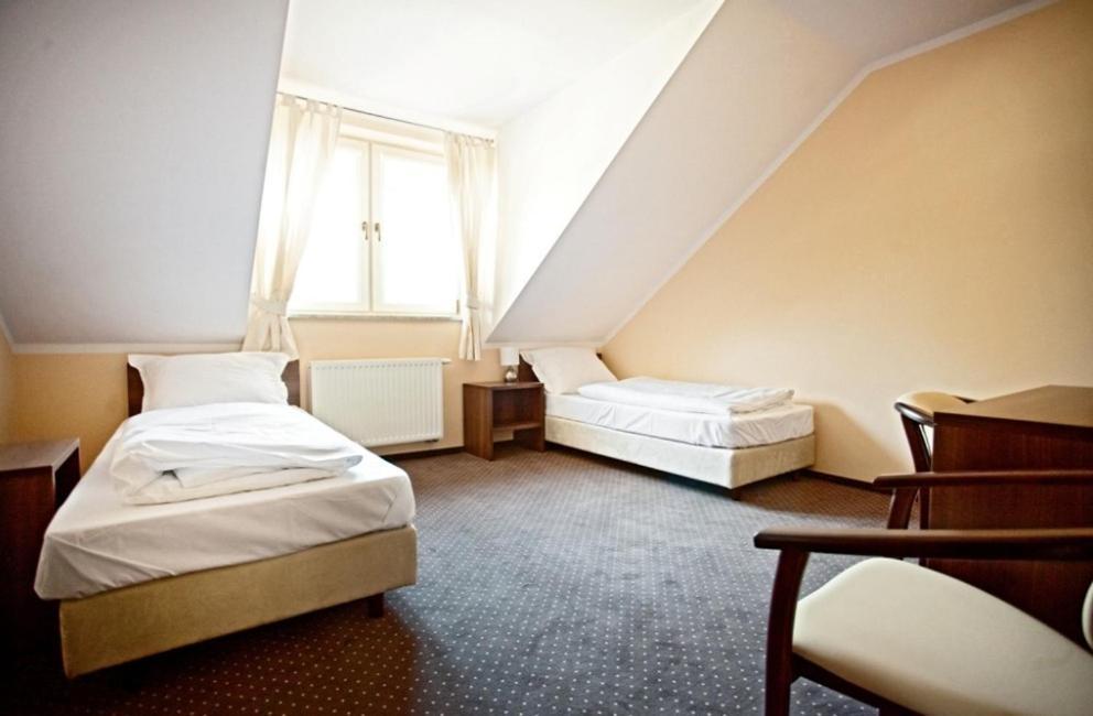 Pensjonat Bartosz Żagań Kamer foto