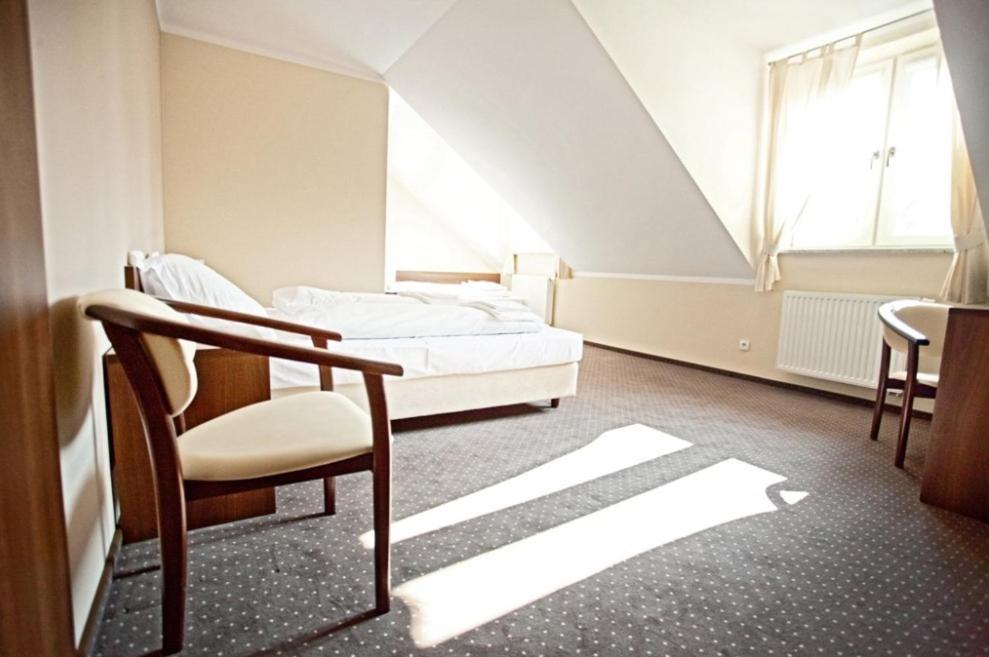Pensjonat Bartosz Żagań Kamer foto